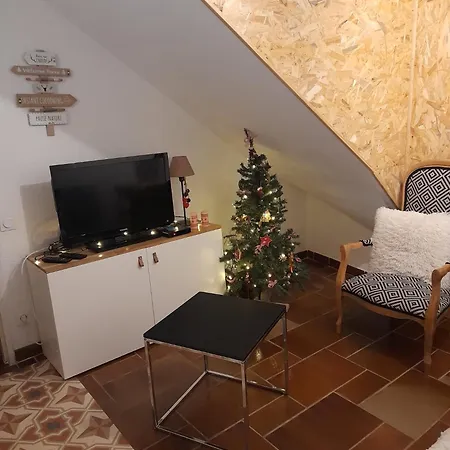 Alojamento de Acomodação e Pequeno-almoço Le Souplex D'anais 3*