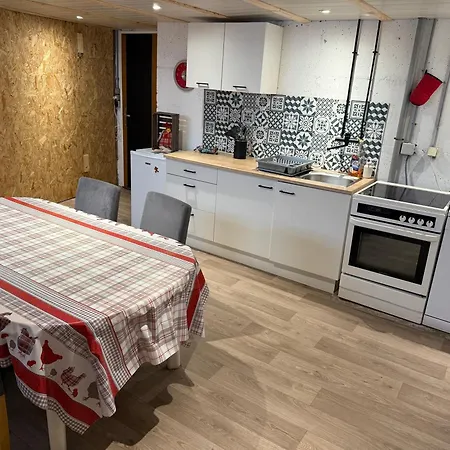 Alojamento de Acomodação e Pequeno-almoço Le Souplex D'anais 3*
